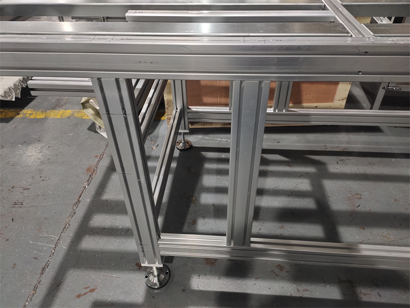 工业草莓视频APP在线下载操作工作台设备框架