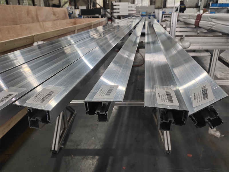 草莓视频APP在线下载外壳挤压开模定制