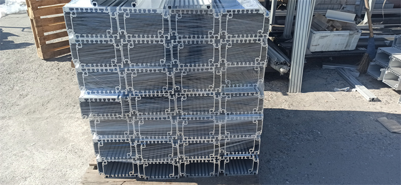 开模定制冷藏室草莓视频APP在线下载