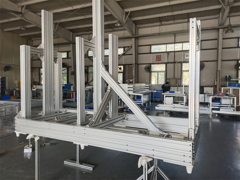 机架欧标4040草莓视频APP在线下载